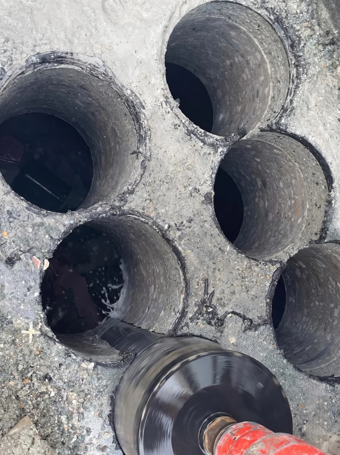 Shpuarje Betoni në Podujevë nga Diamanti Teknik
