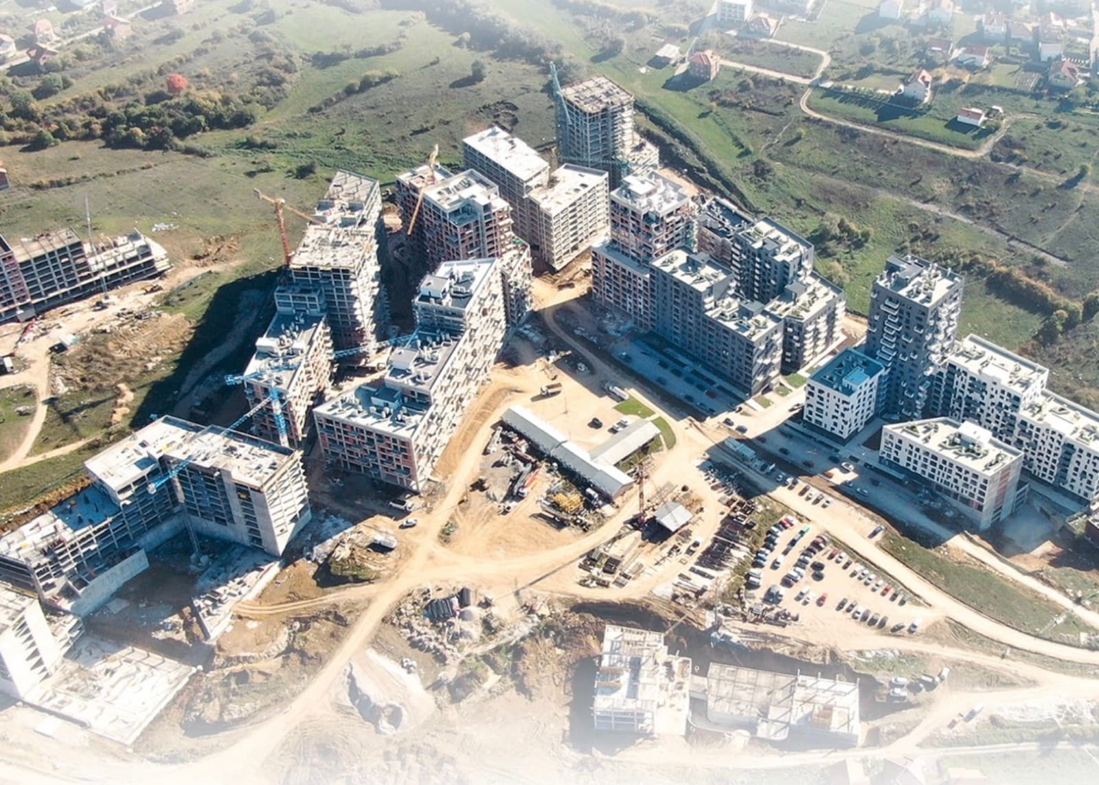 Kodrina, Prishtinë, Kosovë. Prerje dhe shpuarje betoni nga Diamanti Teknik.