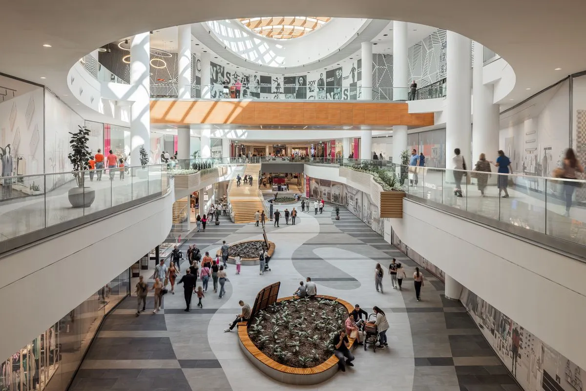 Prishtina Mall, Prishtinë, Kosovë. Projekt reference i Diamanti Teknik.